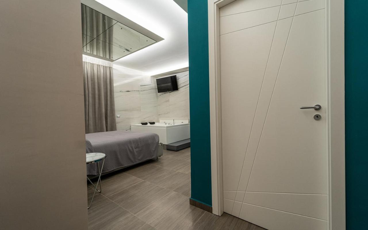 Intimity Luxury Rooms Qualiano Extérieur photo